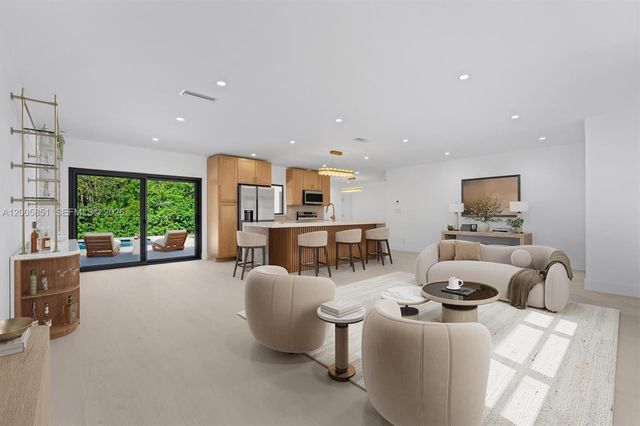 401 SW 63rd Ter, Plantation, FL 33317