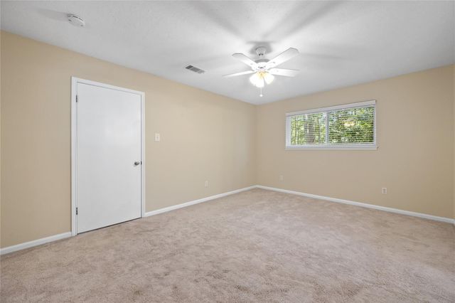 603 Hillcrest Circle, Huntsville, TX 77340