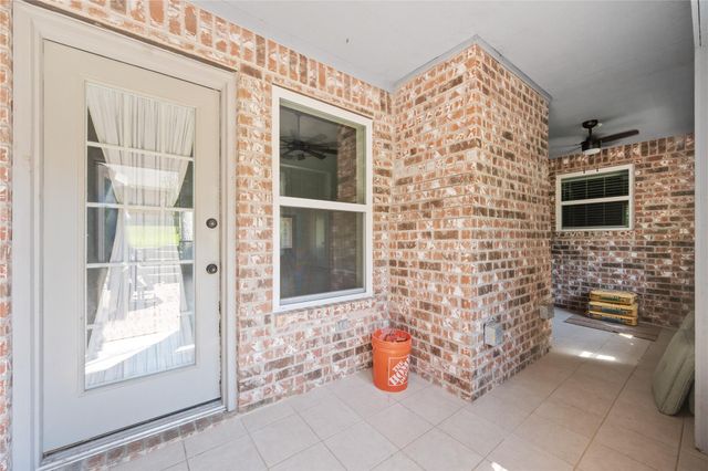 603 Hillcrest Circle, Huntsville, TX 77340