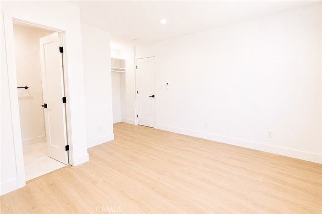 522 17th Street C, Huntington Beach, CA 92648