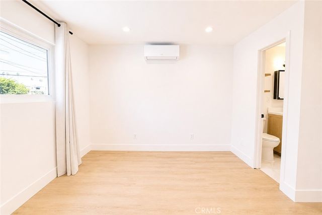 522 17th Street C, Huntington Beach, CA 92648