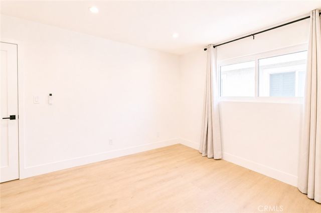 522 17th Street C, Huntington Beach, CA 92648