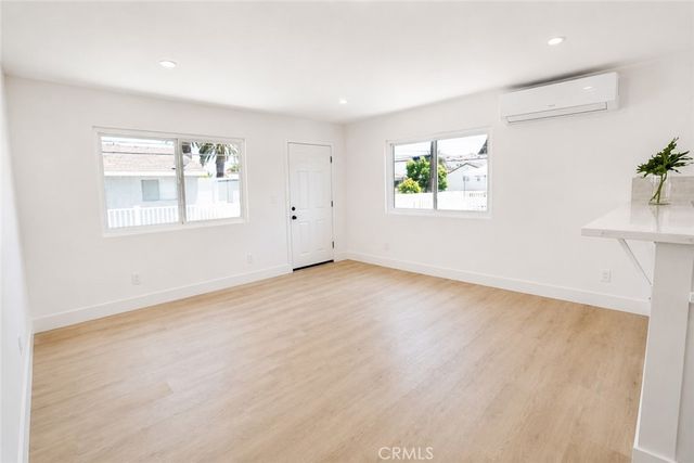 522 17th Street C, Huntington Beach, CA 92648