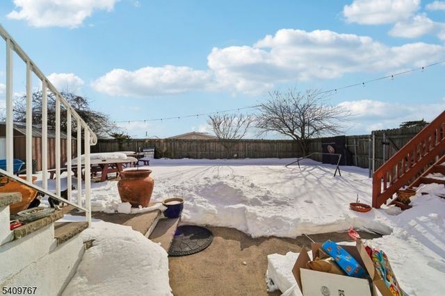 164 Farnham Ave, Lodi Boro, NJ 07644