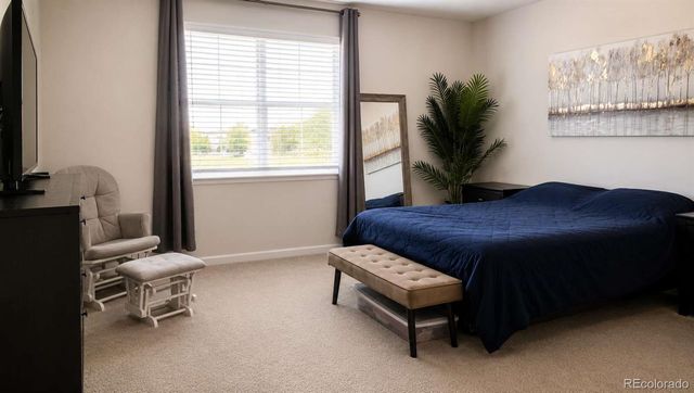 7768 S Old Hammer Way, Aurora, CO 80016