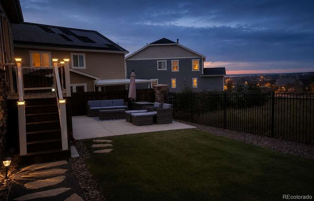 7768 S Old Hammer Way, Aurora, CO 80016