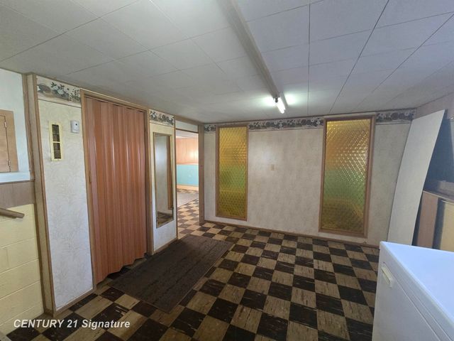 2400 Denise Drive, Clio, MI 48420