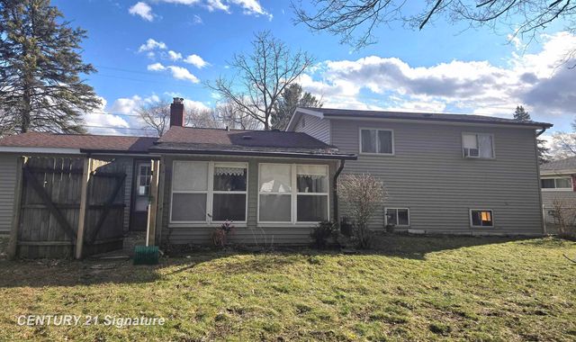 2400 Denise Drive, Clio, MI 48420