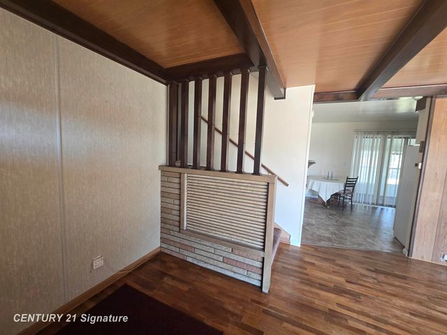 2400 Denise Drive, Clio, MI 48420