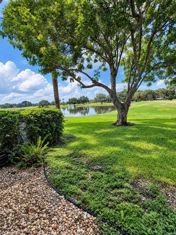 4103 CARRIAGE Drive H3, Pompano Beach, FL 33069