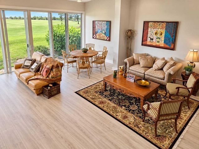 4103 CARRIAGE Drive H3, Pompano Beach, FL 33069
