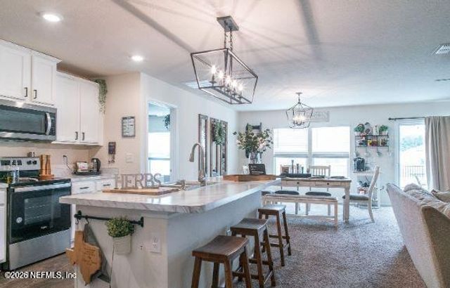 12030 SHORE RUSH Trail, Jacksonville, FL 32218