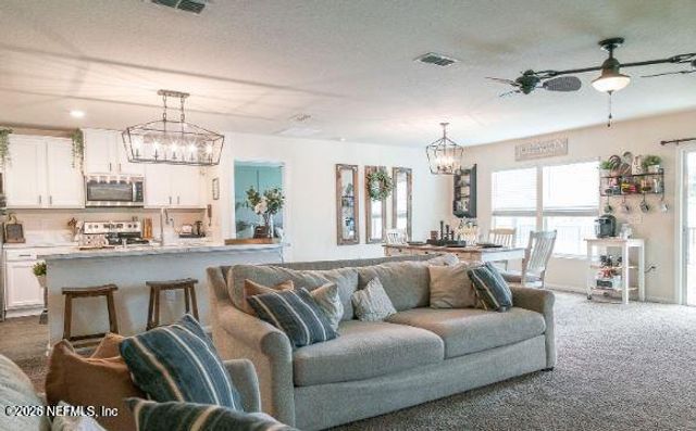 12030 SHORE RUSH Trail, Jacksonville, FL 32218