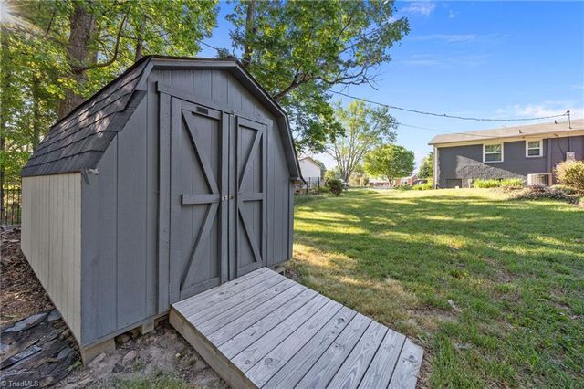 116 Ogden School Road, Kernersville, NC 27284