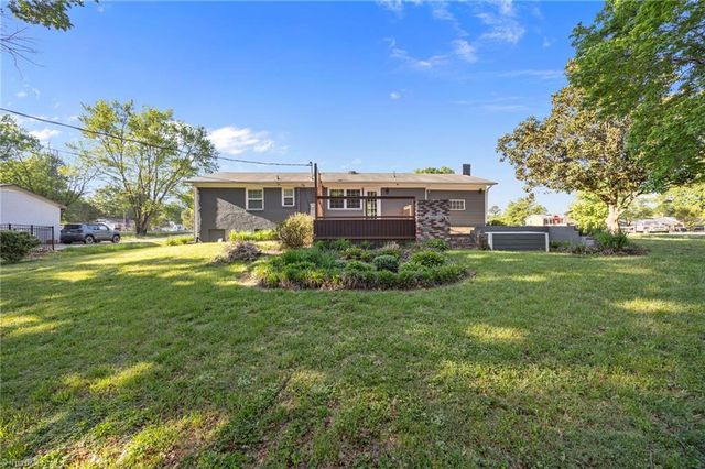 116 Ogden School Road, Kernersville, NC 27284