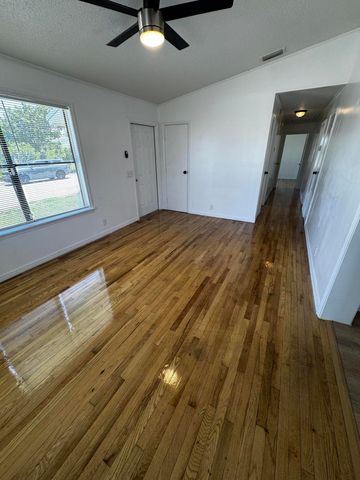 1464 W 32nd Street, Riviera Beach, FL 33404