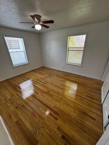 1464 W 32nd Street, Riviera Beach, FL 33404