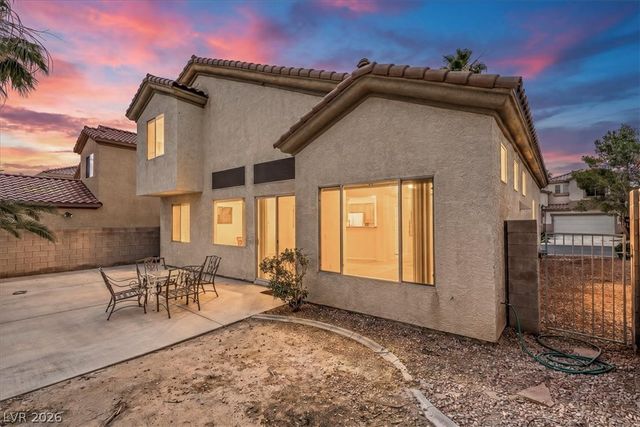 326 Blackstone River Avenue, Las Vegas, NV 89148