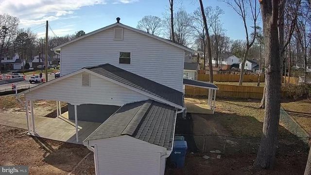 6815 ROLLING RD, Springfield, VA 22152