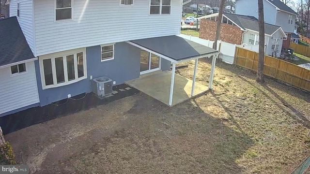 6815 ROLLING RD, Springfield, VA 22152