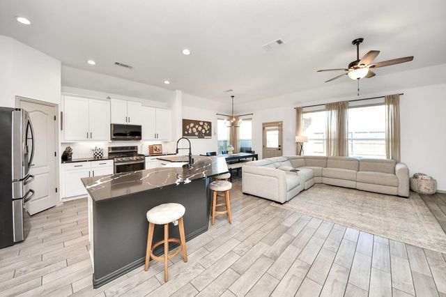 30114 Cascading Brook Way, Brookshire, TX 77423