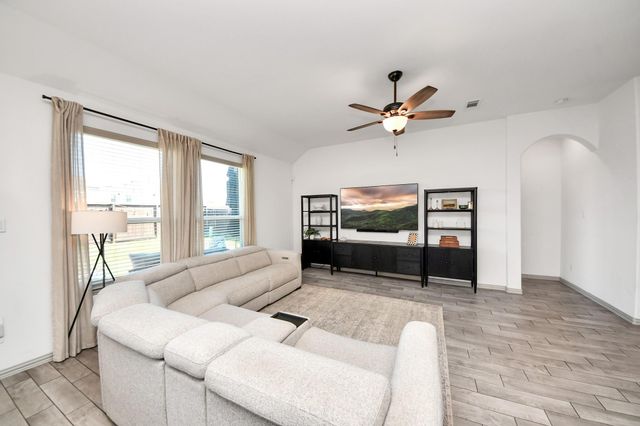 30114 Cascading Brook Way, Brookshire, TX 77423