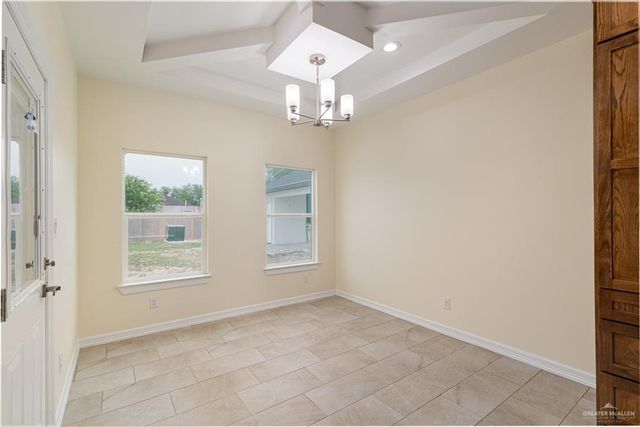 613 Tower Oak Drive, Alamo, TX 78516