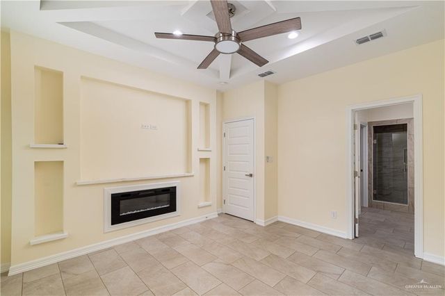 613 Tower Oak Drive, Alamo, TX 78516