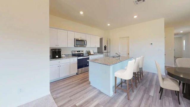 5650 Shelford Birch Street, Cut And Shoot, TX 77303