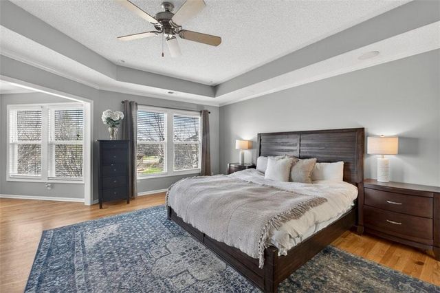 2612 SW Wintercreek Drive, Lee's Summit, MO 64081