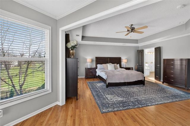 2612 SW Wintercreek Drive, Lee's Summit, MO 64081