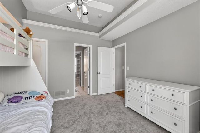 2612 SW Wintercreek Drive, Lee's Summit, MO 64081