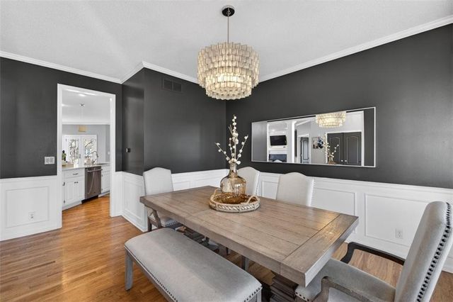 2612 SW Wintercreek Drive, Lee's Summit, MO 64081