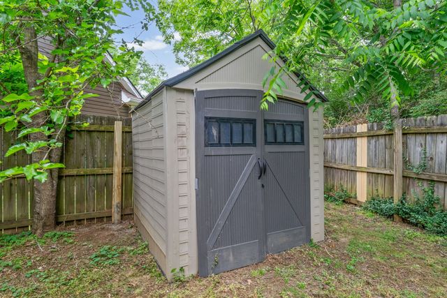 2216 Milan Ct, Madison, TN 37115