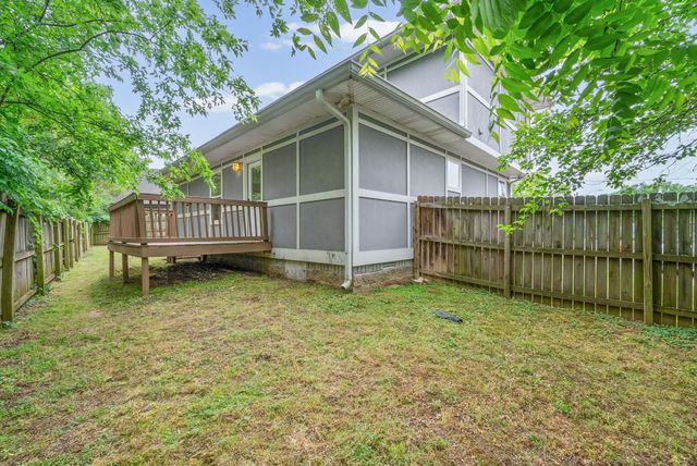 2216 Milan Ct, Madison, TN 37115