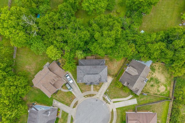 2216 Milan Ct, Madison, TN 37115