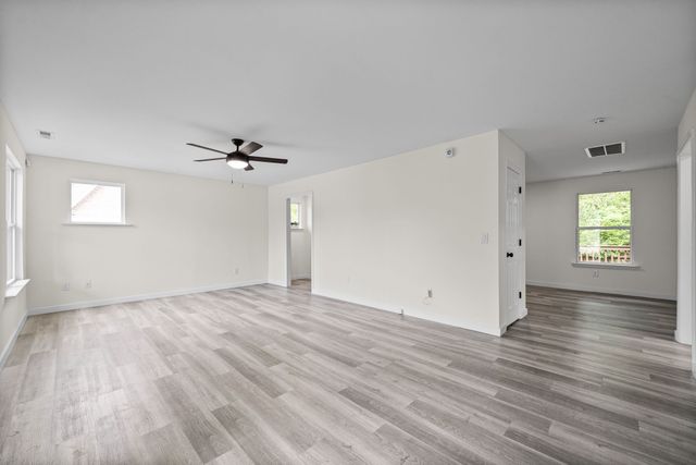 2216 Milan Ct, Madison, TN 37115