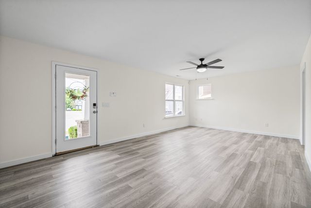 2216 Milan Ct, Madison, TN 37115