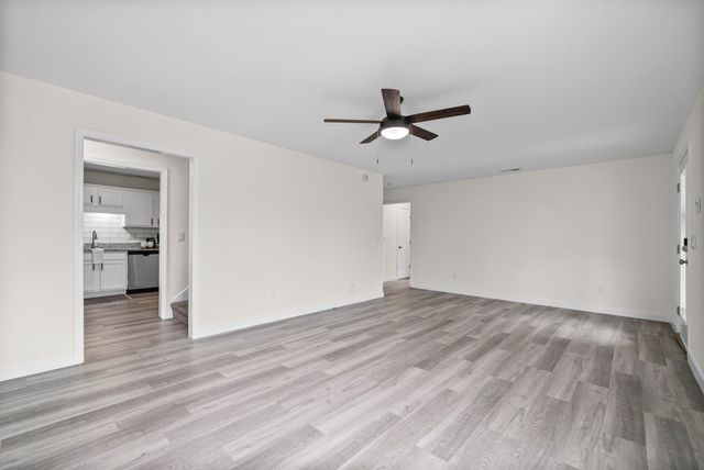 2216 Milan Ct, Madison, TN 37115