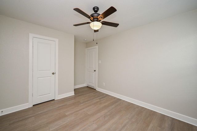 4235 Palmetto Grove Lane, Baytown, TX 77521