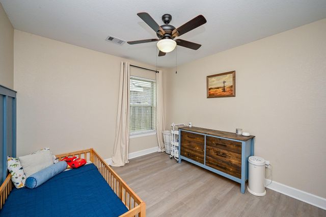 4235 Palmetto Grove Lane, Baytown, TX 77521