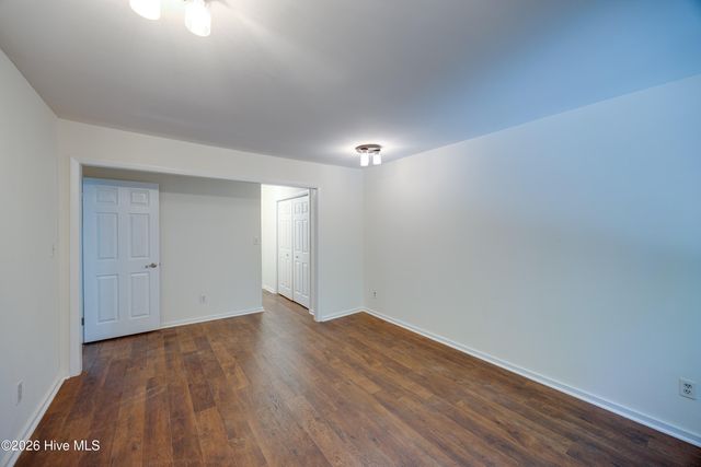 105 Tanglewood Drive, Greenville, NC 27858
