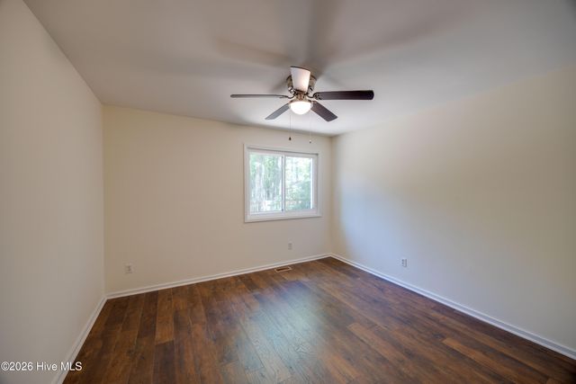 105 Tanglewood Drive, Greenville, NC 27858