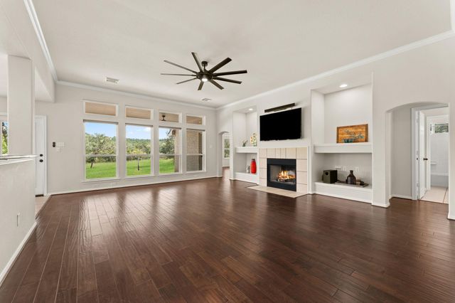 2201 Improver RD, Spicewood, TX 78669