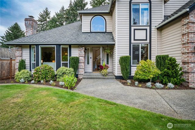 6912 65th Avenue W, Lakewood, WA 98499