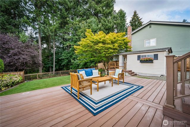 6912 65th Avenue W, Lakewood, WA 98499