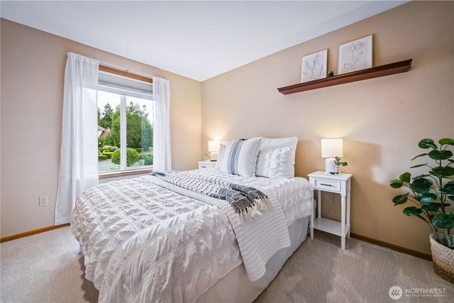 6912 65th Avenue W, Lakewood, WA 98499