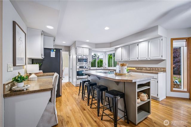 6912 65th Avenue W, Lakewood, WA 98499