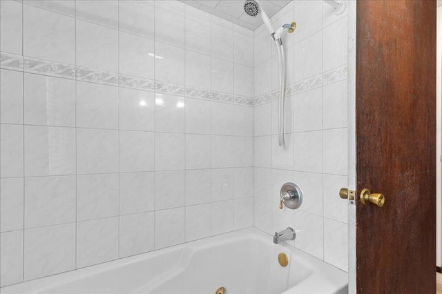 N95W25044 Whitewater DRIVE, Colgate, WI 53017