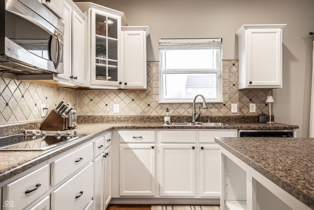 1432 Hession Drive, Brownsburg, IN 46112